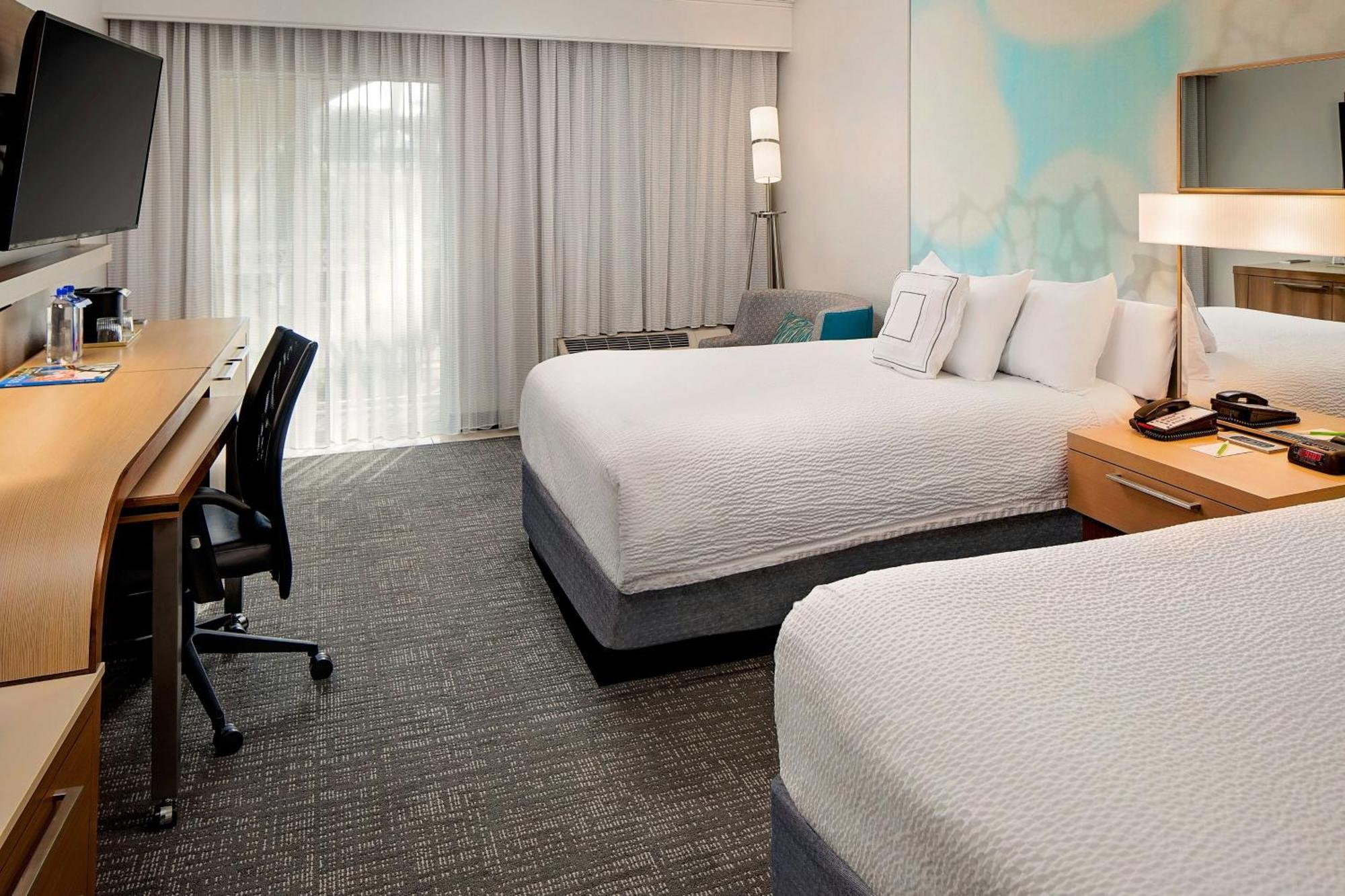 Courtyard By Marriott Fort Lauderdale North/Cypress Creek Dış mekan fotoğraf